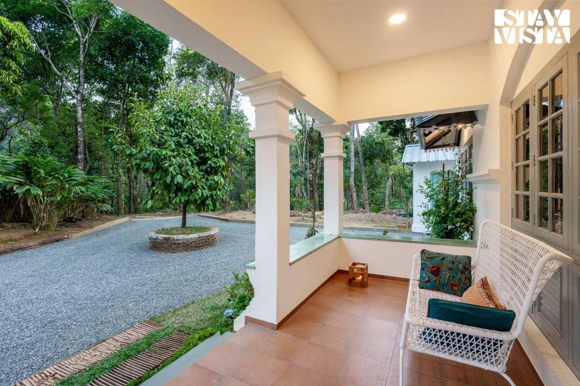 Stayvista At Catherine Cottage With Heater & Board Game มุนนาร์ ภายนอก รูปภาพ
